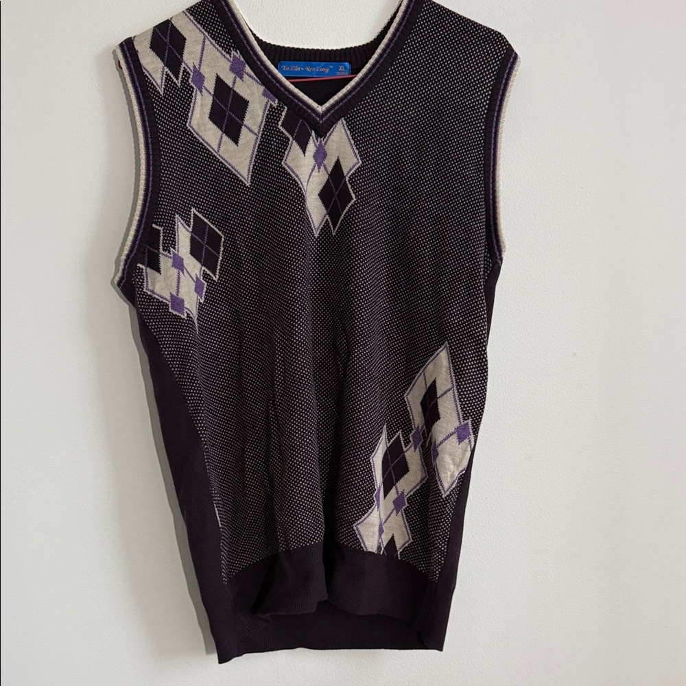 Men's Purple Argyle Sweater Vest - Picture 1 of 1